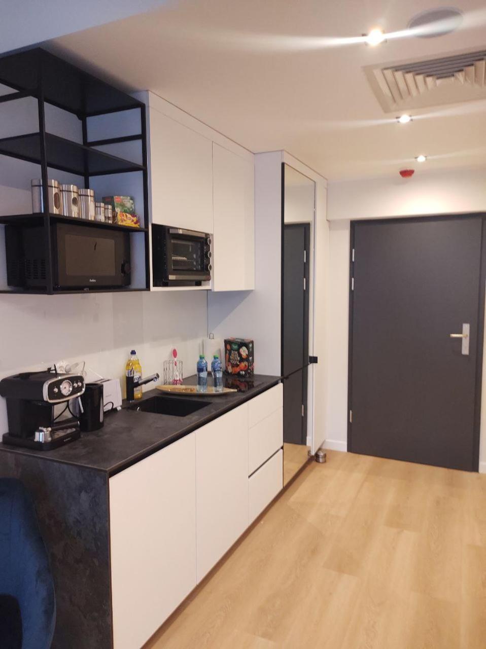 Totu Today-Plac Wolnosci 6 Apartamenty, Faktura Vat, Self Check-In Πόζναν Εξωτερικό φωτογραφία